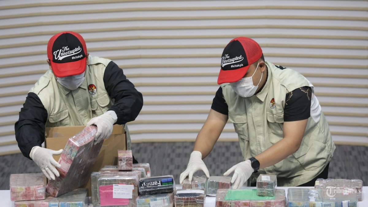 266798D9-1D8F-477D-B806-78F9B13095AE